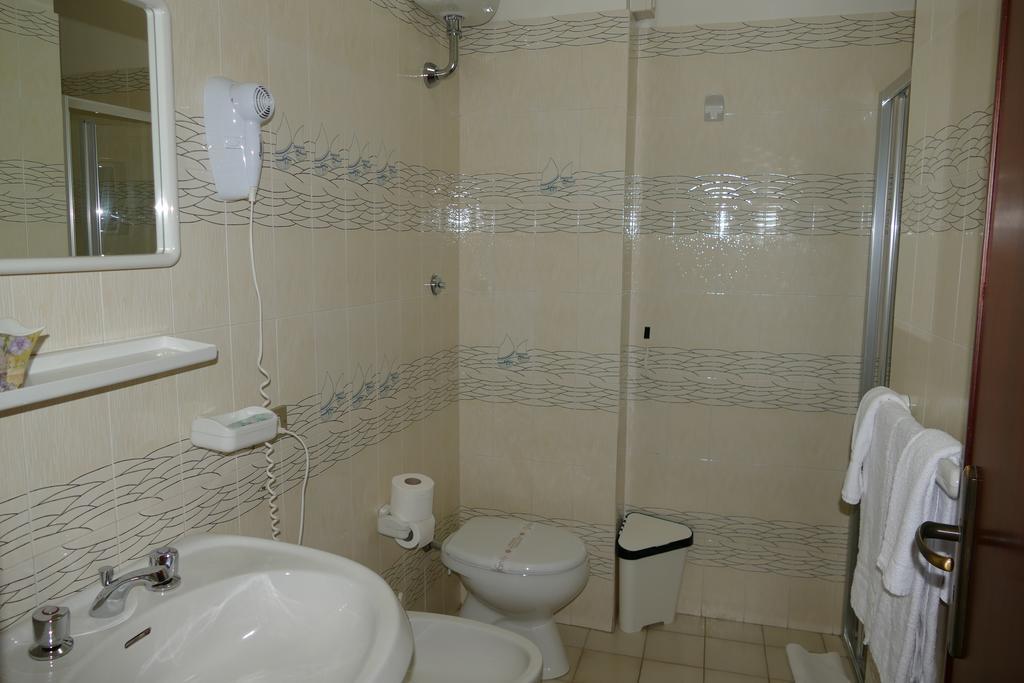 Hotel L'Ulivo Mirabella Eclano Экстерьер фото